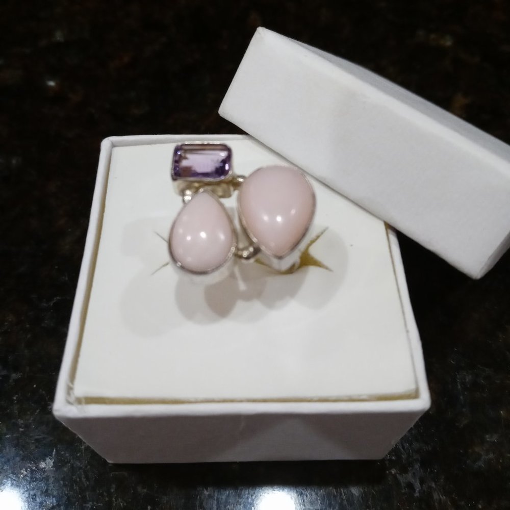 18 cttw NWOT African Amethyst & Rose Quartz Ring